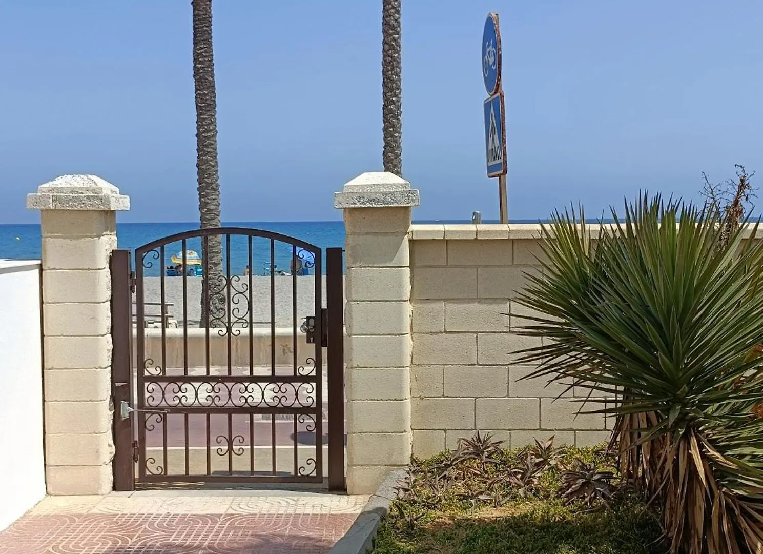 Apto Tropicana Con Salida Directa Al Mar Y Piscina 로쿠타스드마르