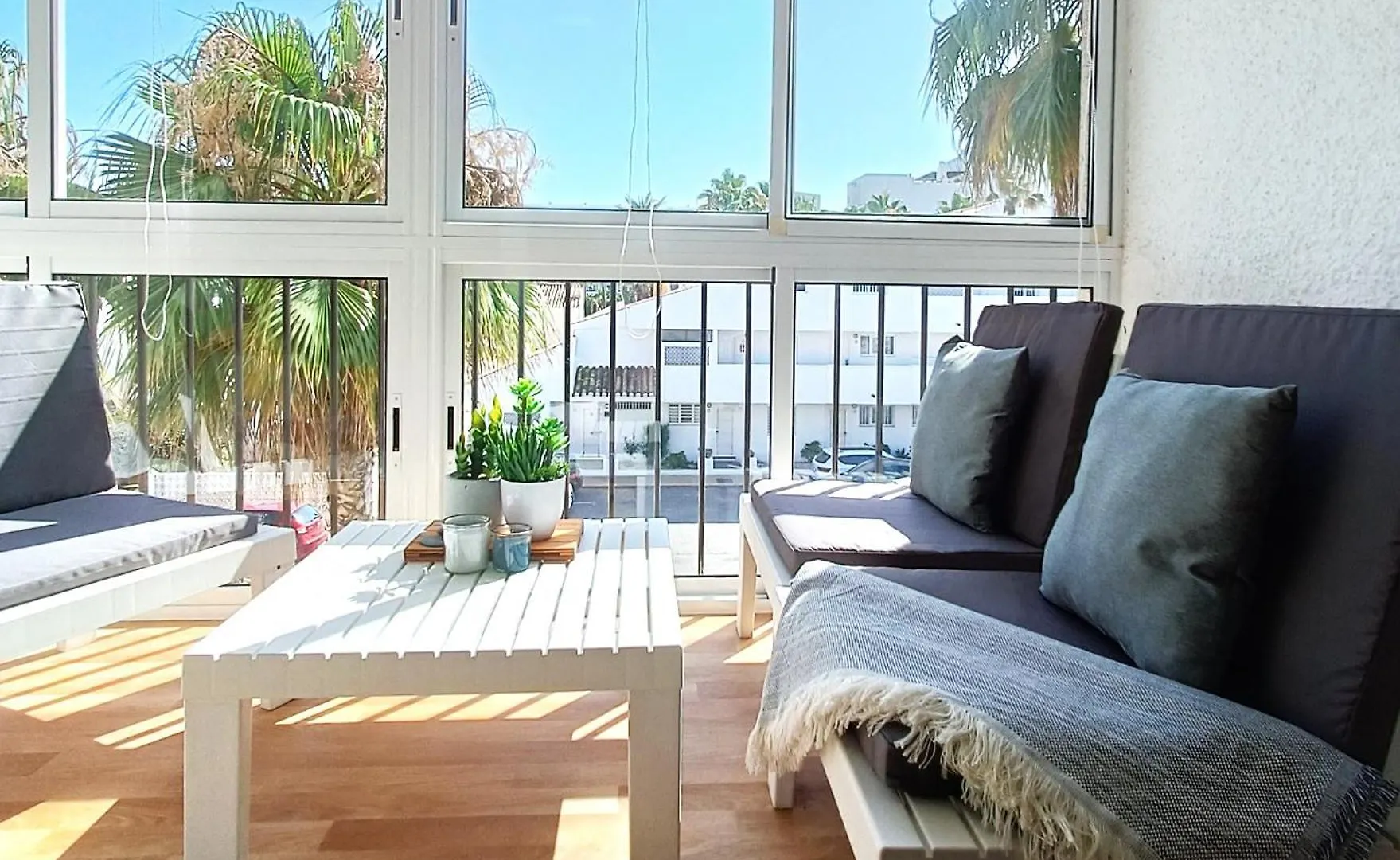 Apto Tropicana Con Salida Directa Al Mar Y Piscina 로쿠타스드마르